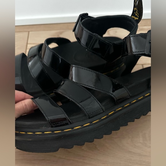 Dr. Martens Blair patent leather sandals size 9 - Picture 6 of 15